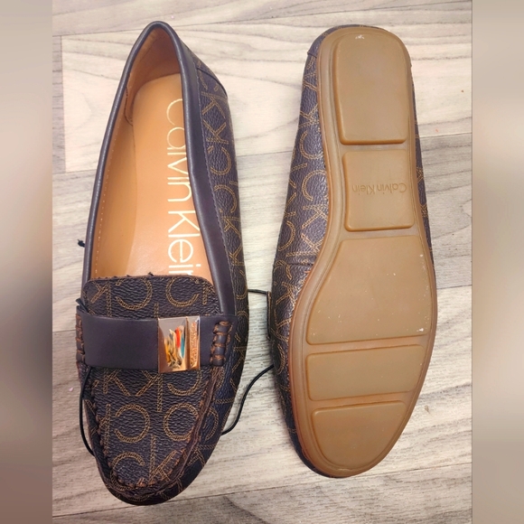 Calvin Klein Lisa Monogram Loafers - Picture 5 of 6